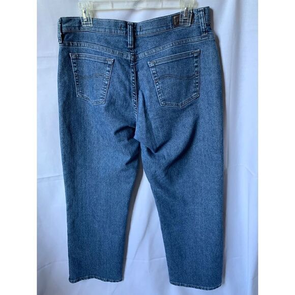 Lee Relaxed Fit Jeans Petite Short - Picture 7 of 13
